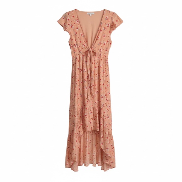 Olivaceous Dresses & Skirts - Peach floral maxi dress 🍑